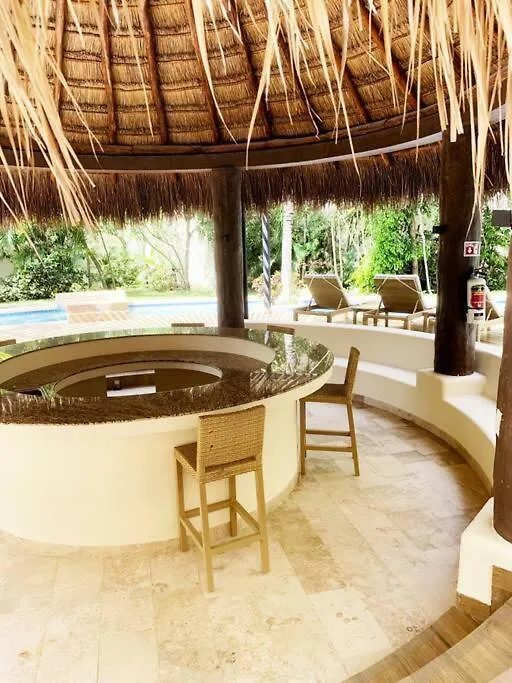 Apt -Spacious-Modern-Luxury-Comfort-Quiet Area Tulum Appartamento